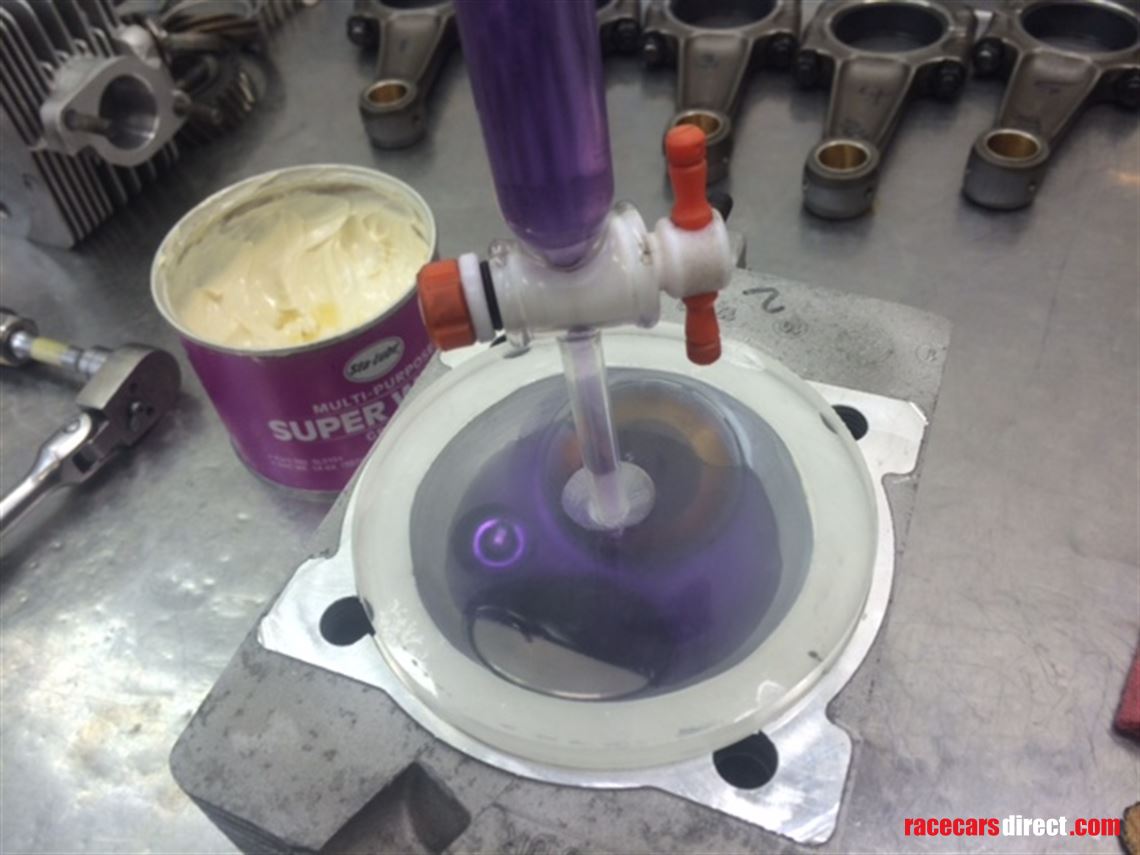 1970-porsche-911t-ground-up-restoration-4-pur