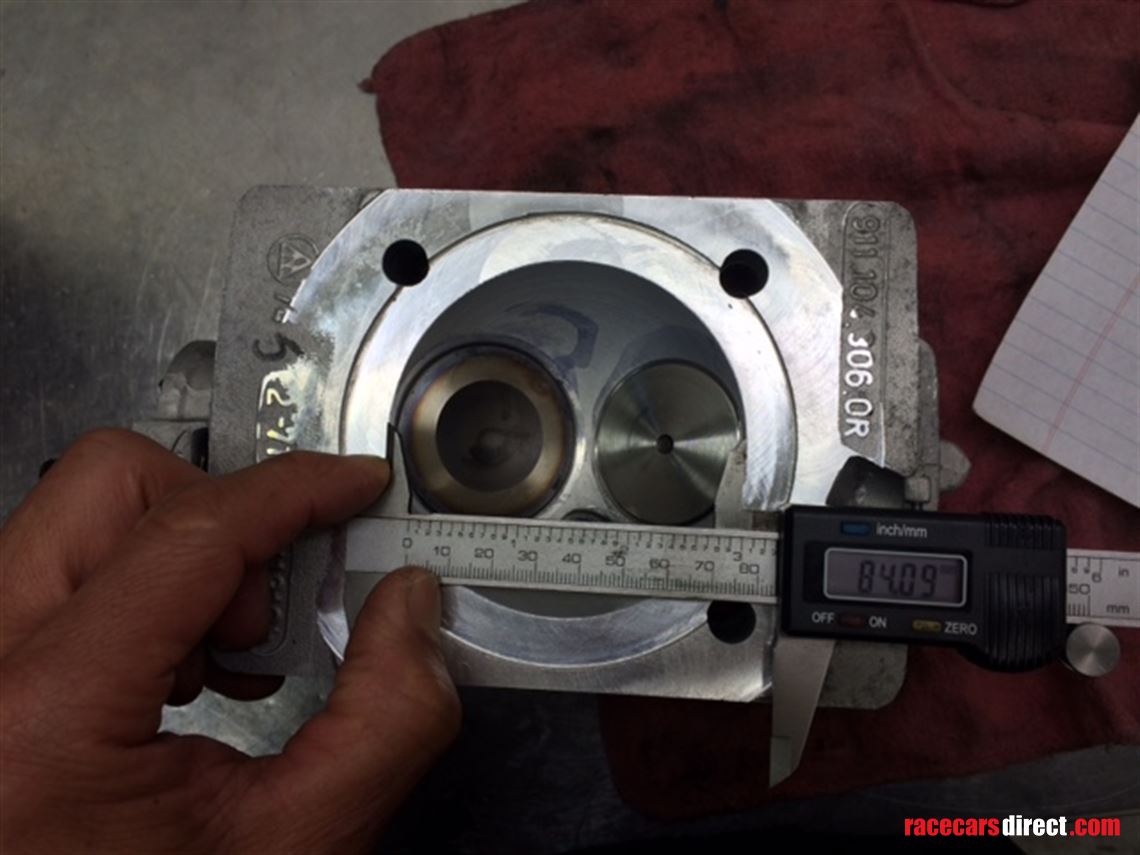 1970-porsche-911t-ground-up-restoration-4-pur