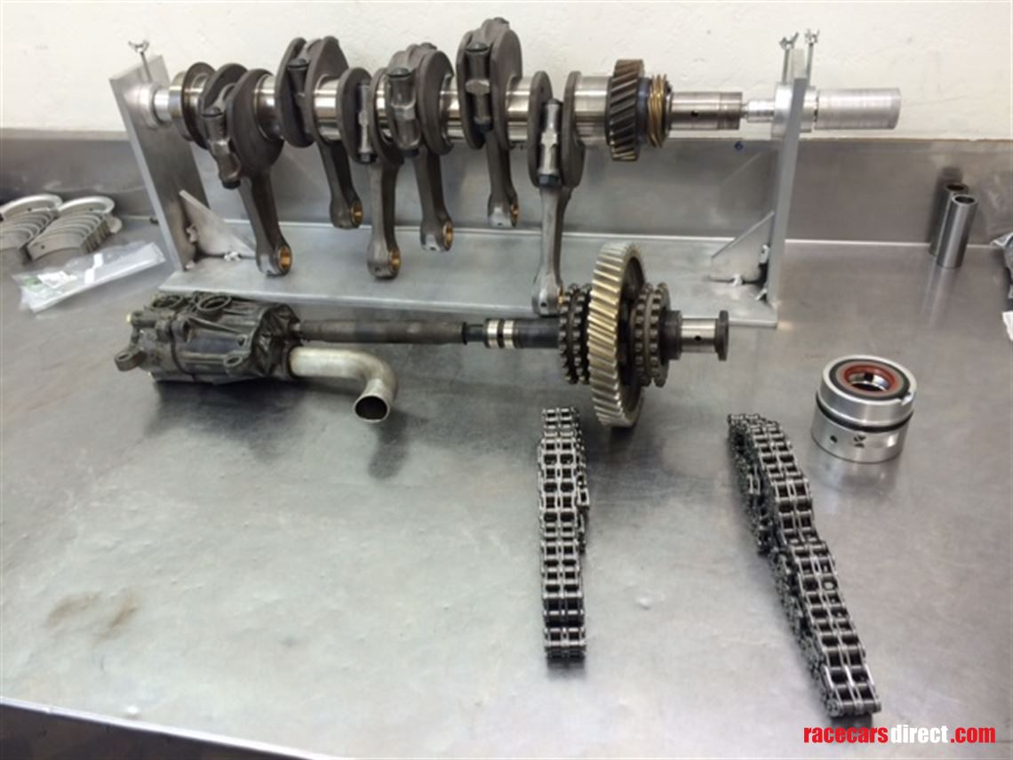 1970-porsche-911t-ground-up-restoration-4-pur