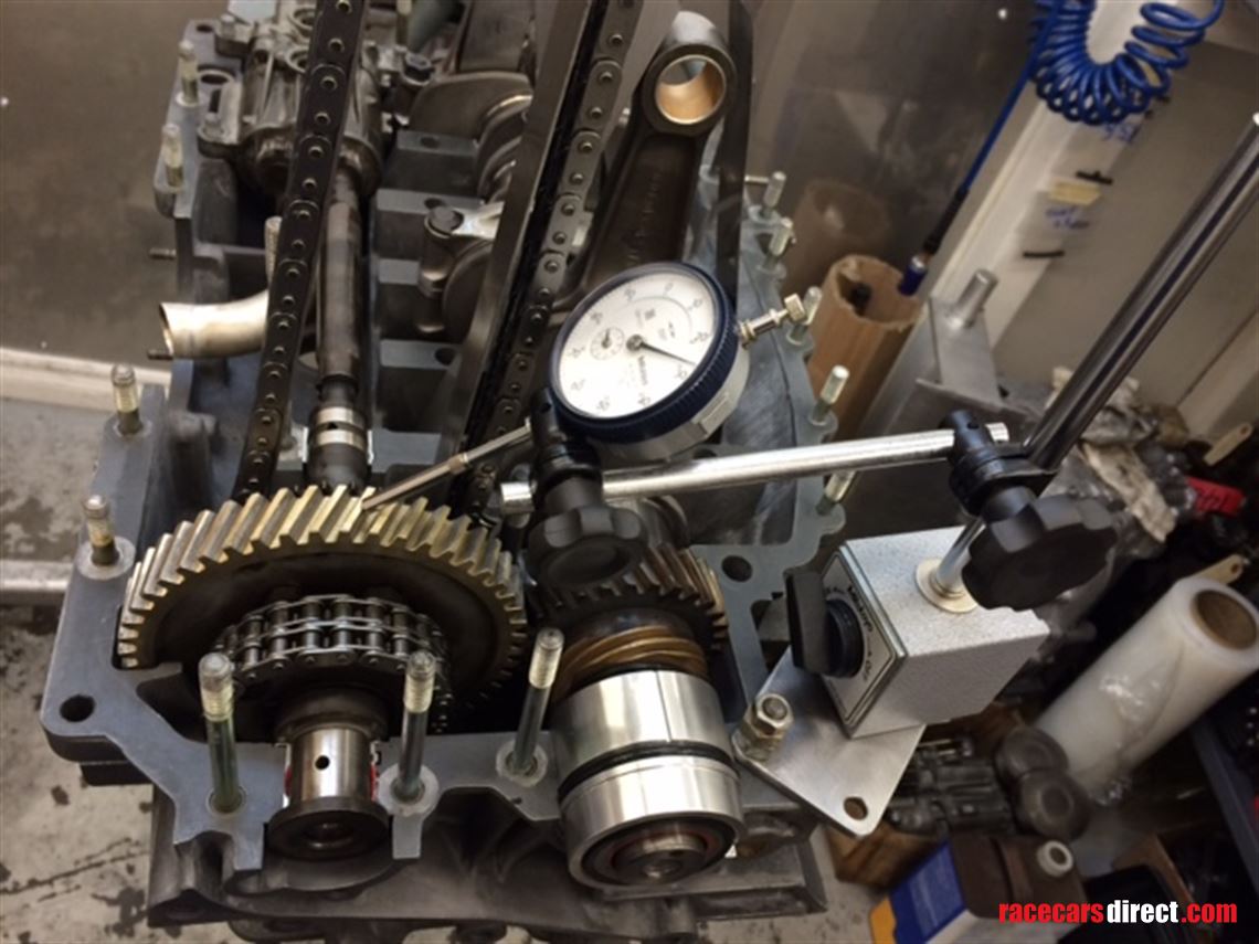 1970-porsche-911t-ground-up-restoration-4-pur