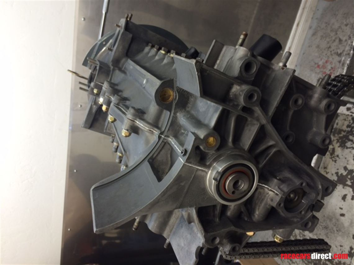 1970-porsche-911t-ground-up-restoration-4-pur