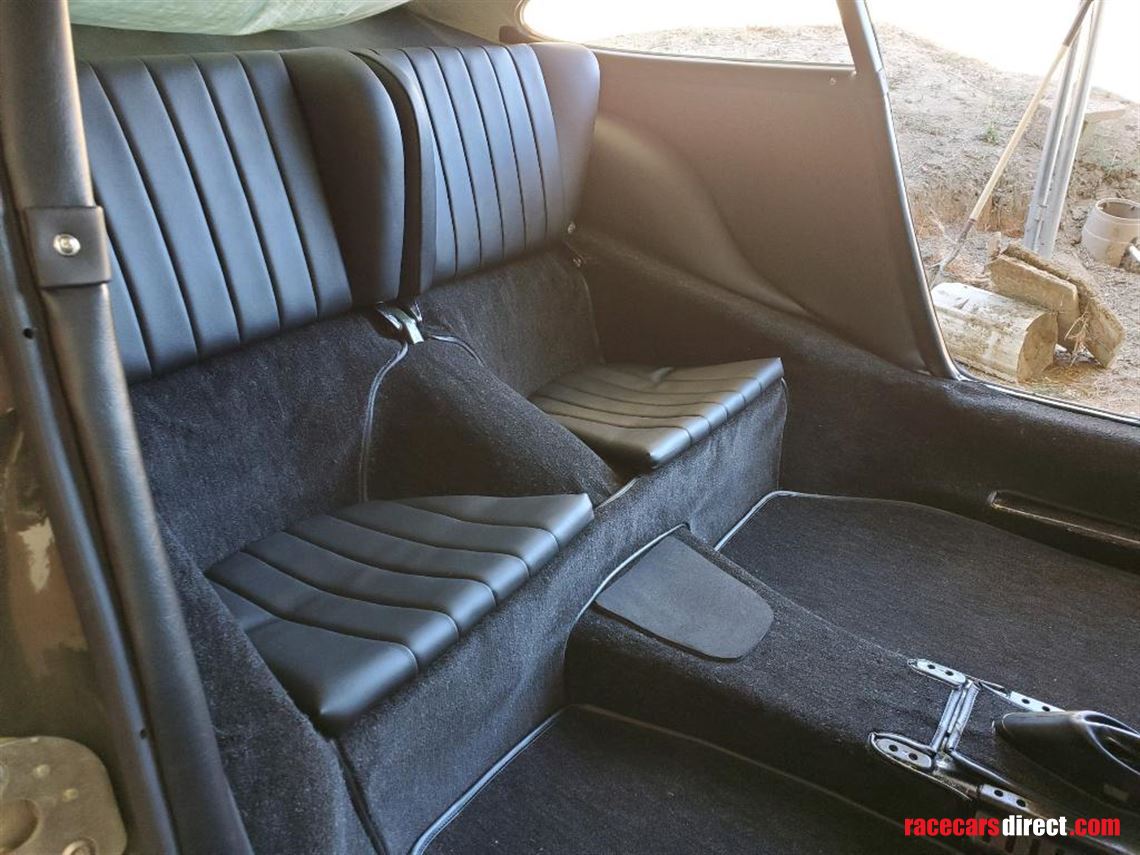 1970-porsche-911t-ground-up-restoration-4-pur