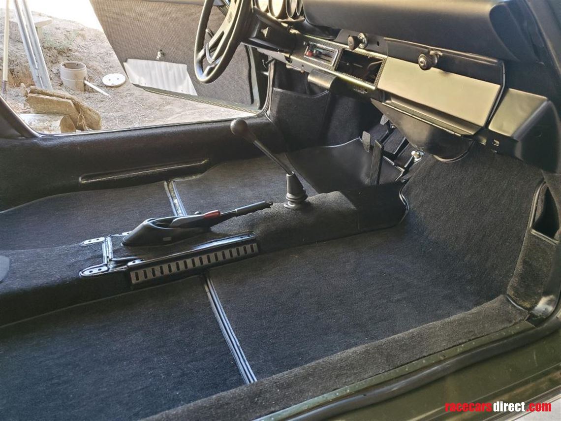 1970-porsche-911t-ground-up-restoration-4-pur