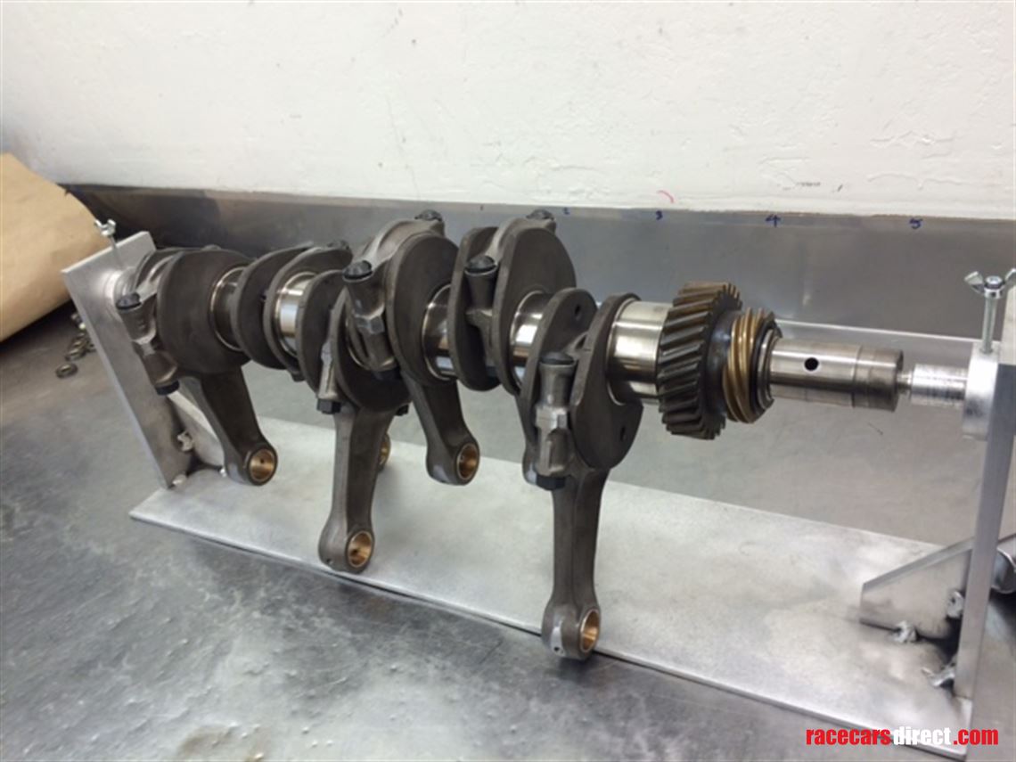 1970-porsche-911t-ground-up-restoration-4-pur