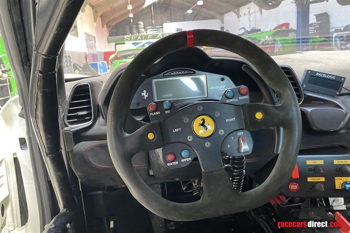 ferrari-458-challenge-evo