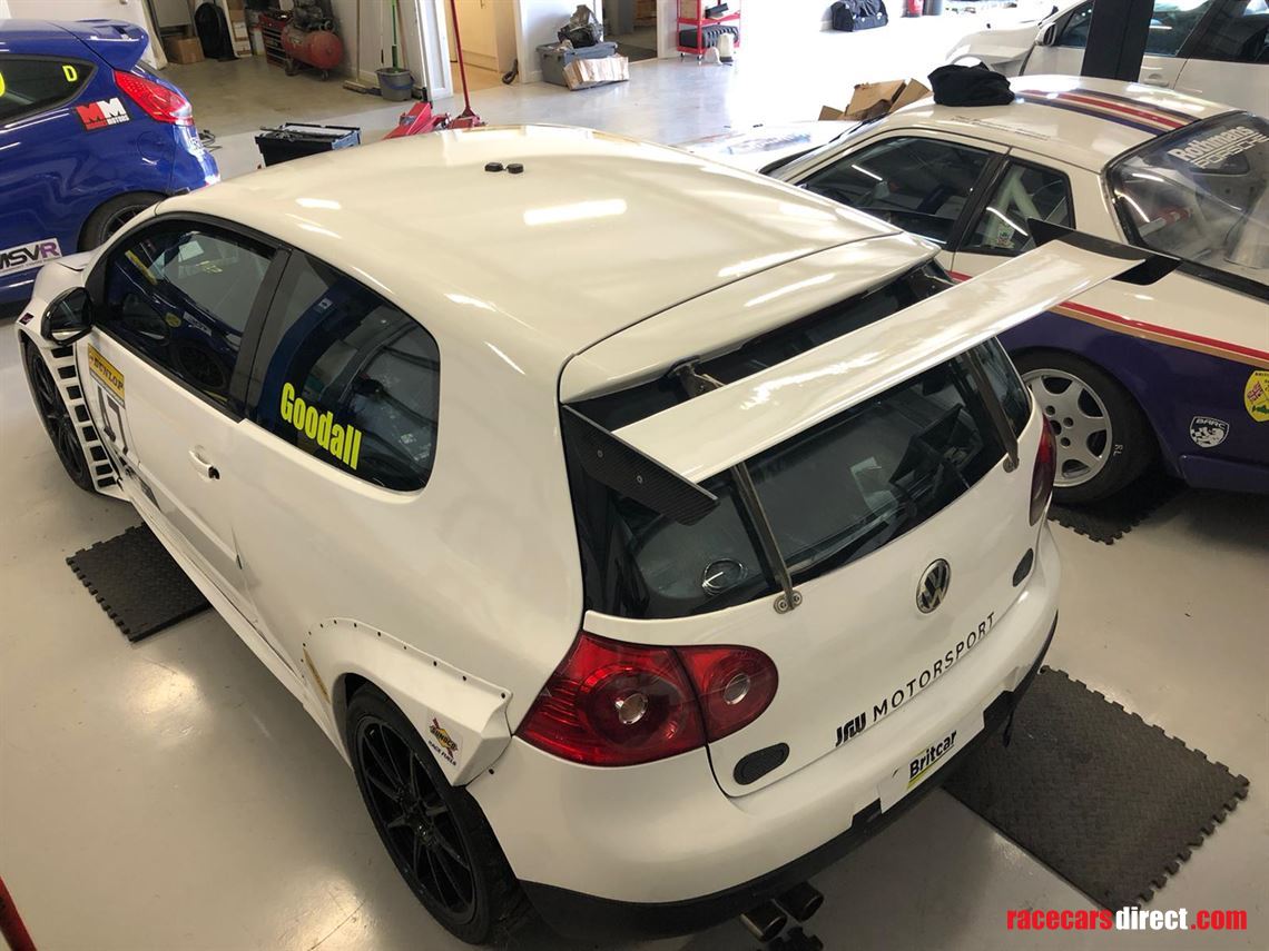 vw-golf-mk5-20fsi-gti