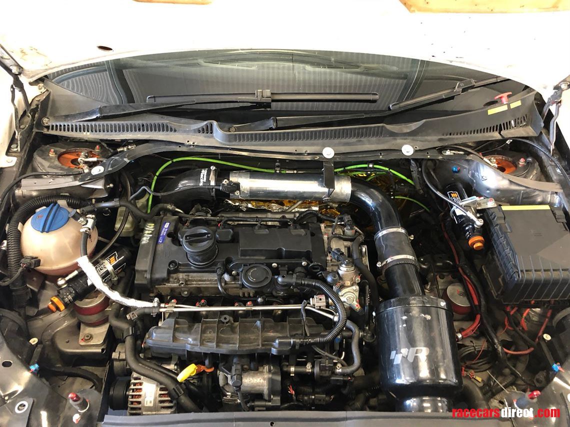 vw-golf-mk5-20fsi-gti