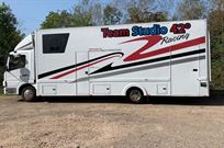 mercedes-race-transporter-with-living-reduced