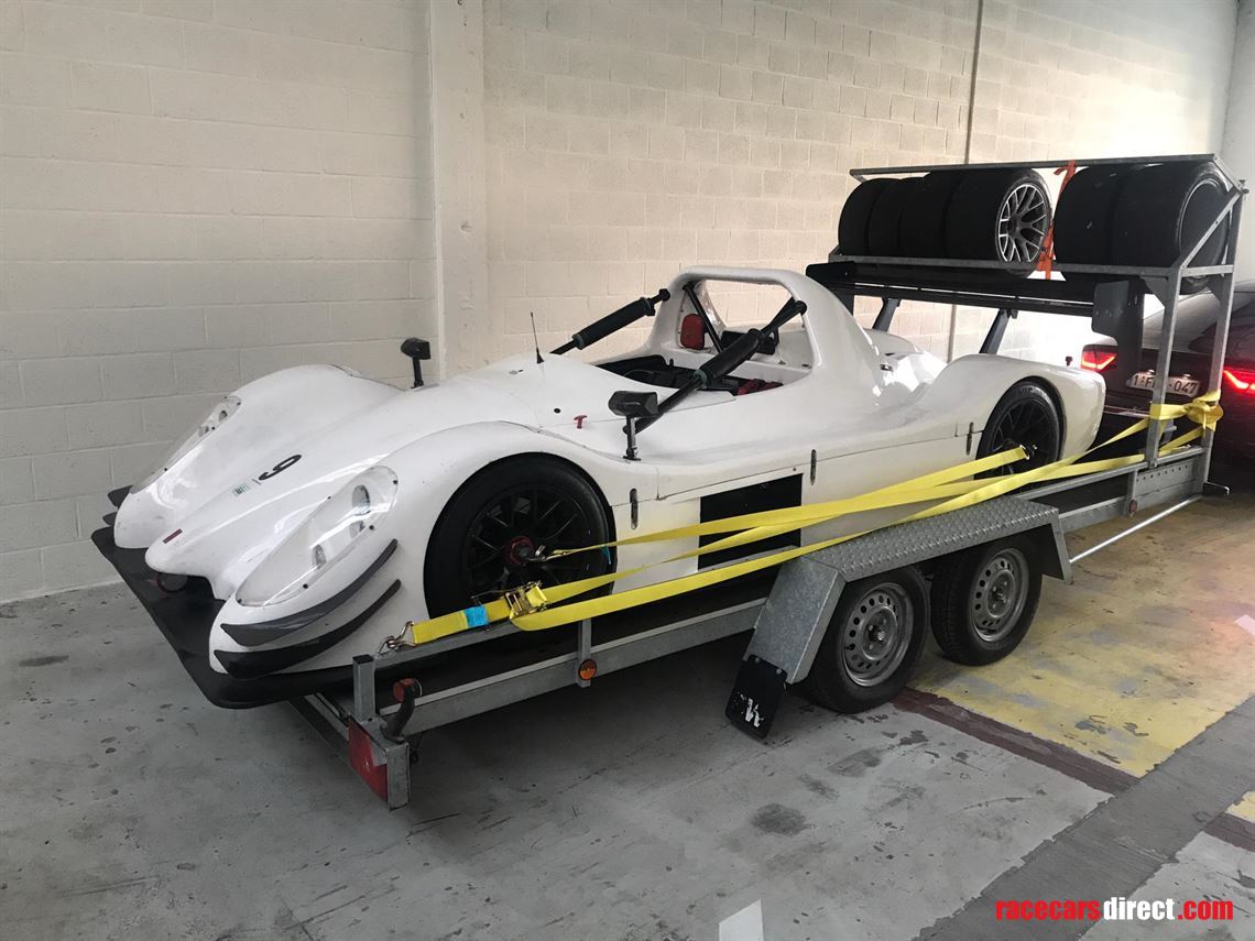 radical-sr8-lm-2011-full-package