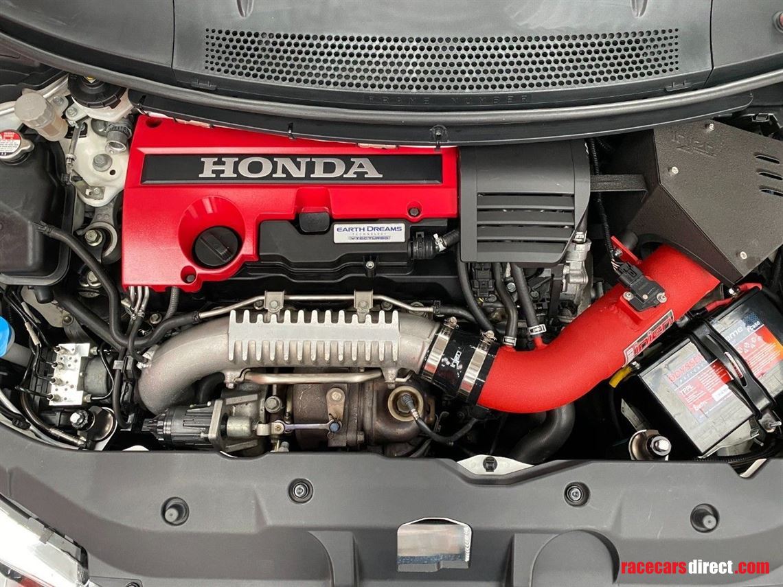 honda-civic-type-r-gt-fk2-20-turbo