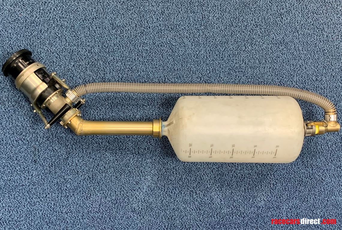 staubli-saf-45-tilted-bottle-fuel-dump-churn