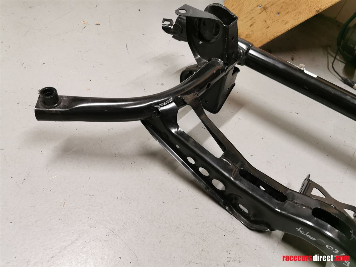 rear-subframe-seat-cupra-audi-and-vw-tcr