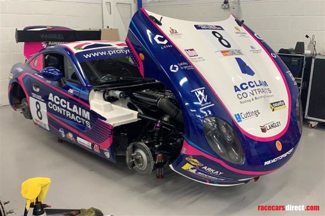 ginetta-2020-gt5-am-championship-winning-car