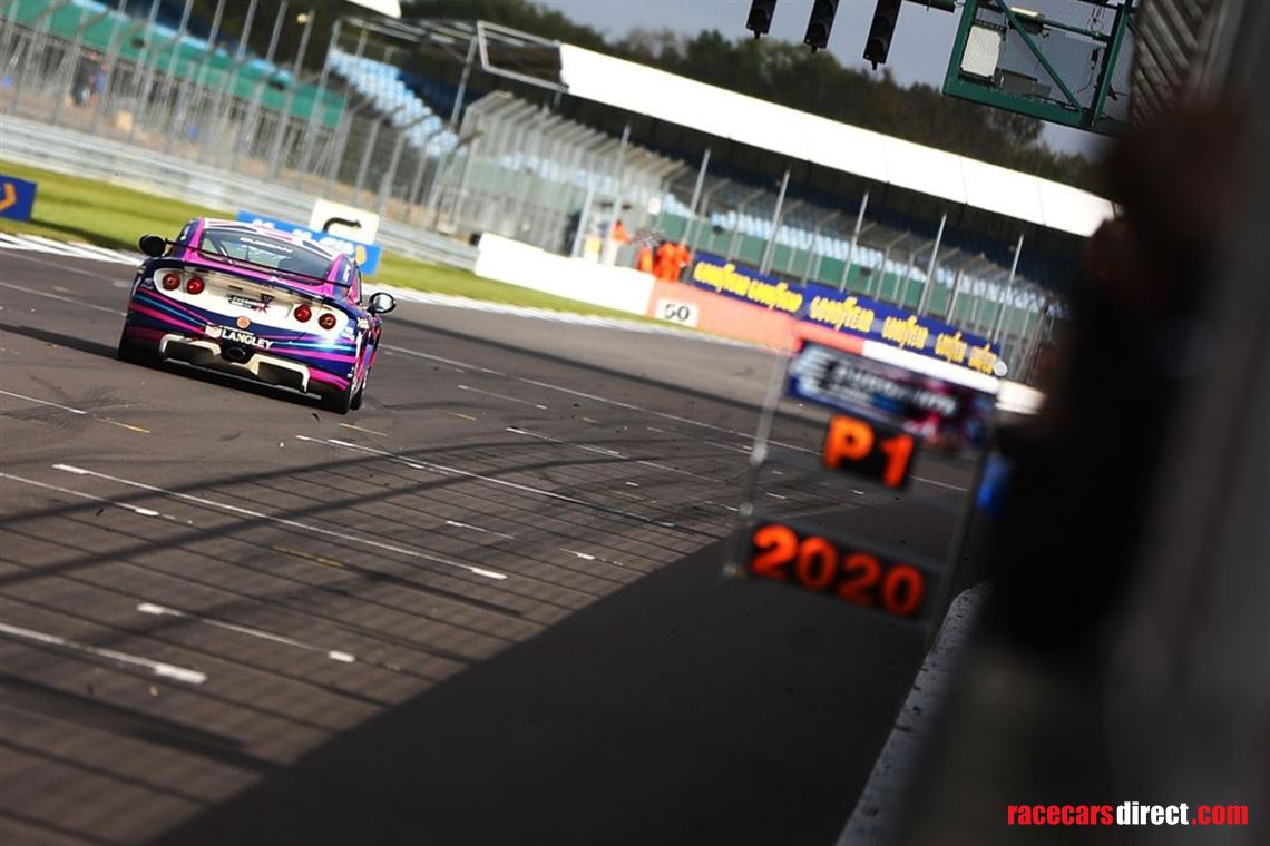 ginetta-2020-gt5-am-championship-winning-car