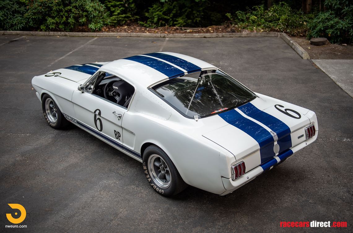 1965-ford-mustang-gt350-race-car