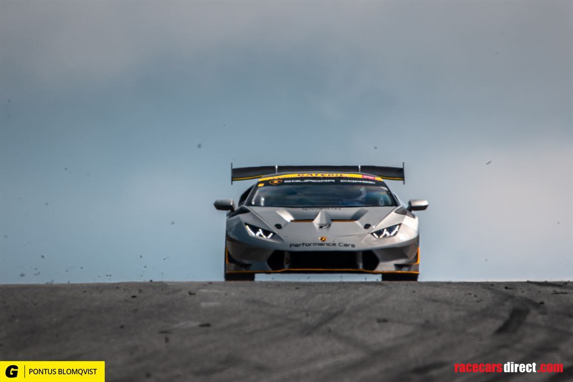 lamborghini-huracan-super-trofeo