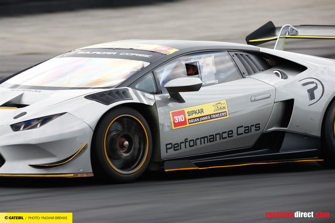 lamborghini-huracan-super-trofeo