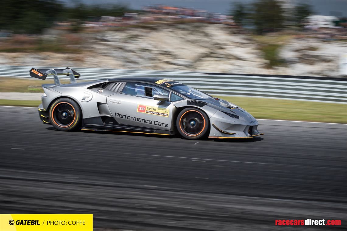lamborghini-huracan-super-trofeo