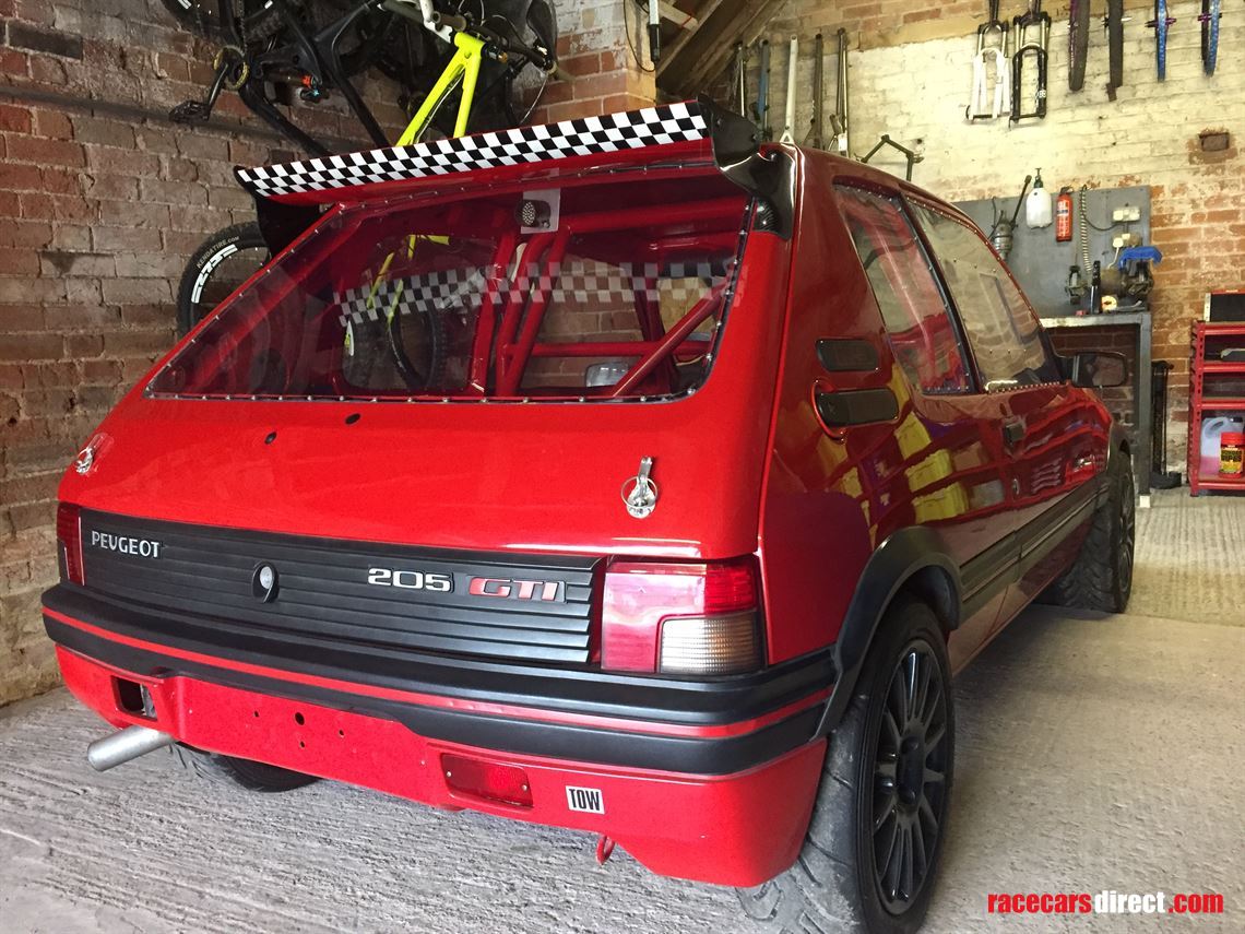 peugeot-205gti-race-car