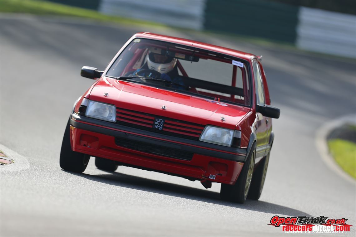 peugeot-205gti-race-car