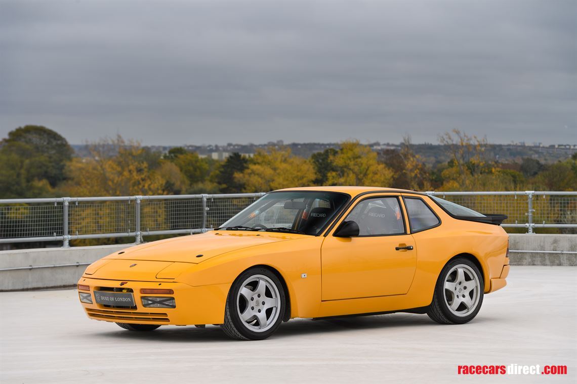 1986-porsche-944-turbo