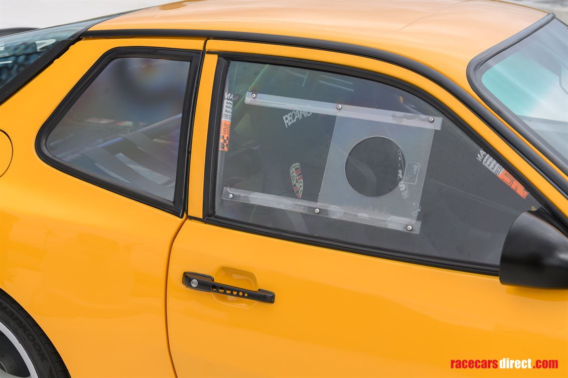 1986-porsche-944-turbo