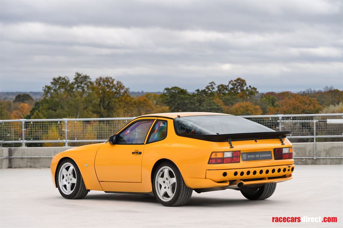 1986-porsche-944-turbo