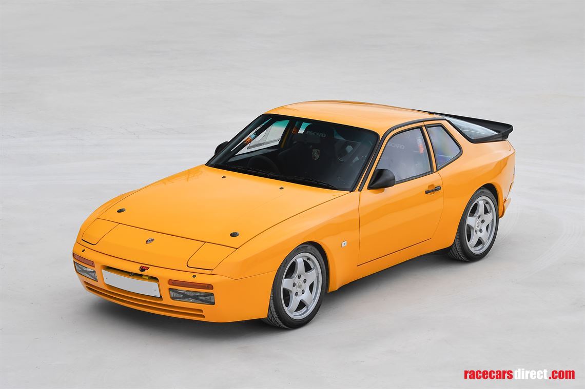1986-porsche-944-turbo