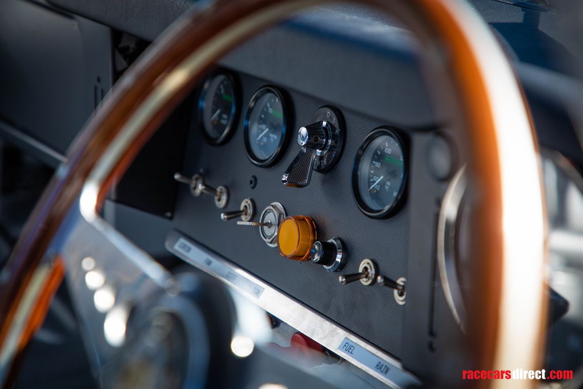 jaguar-e-type-38-semi-lightweight-comp-roadst