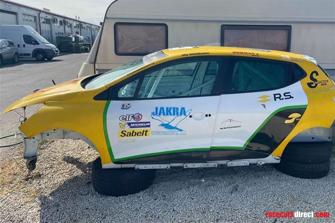 Renault Clio IV  Cup  BodyShell with body parts as the images 3000 EUR