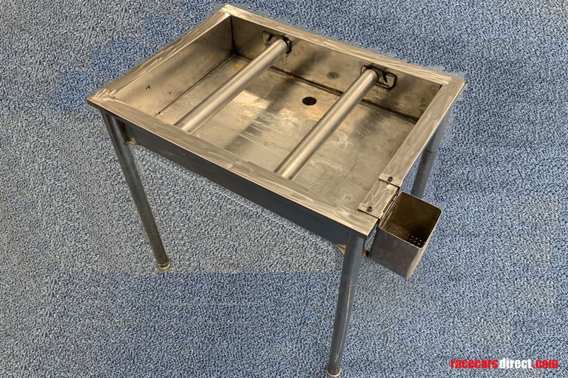 caseliner-wheel-bath