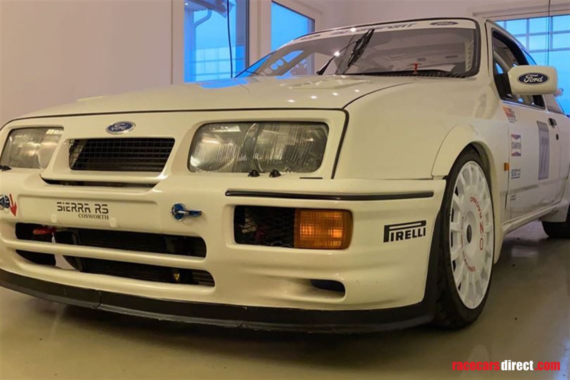 ford-sierra-cosworth-race-car