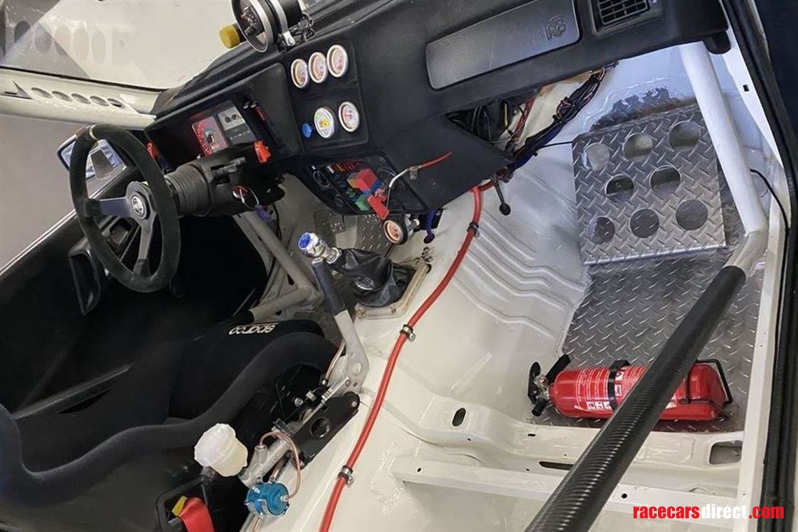 ford-sierra-cosworth-race-car