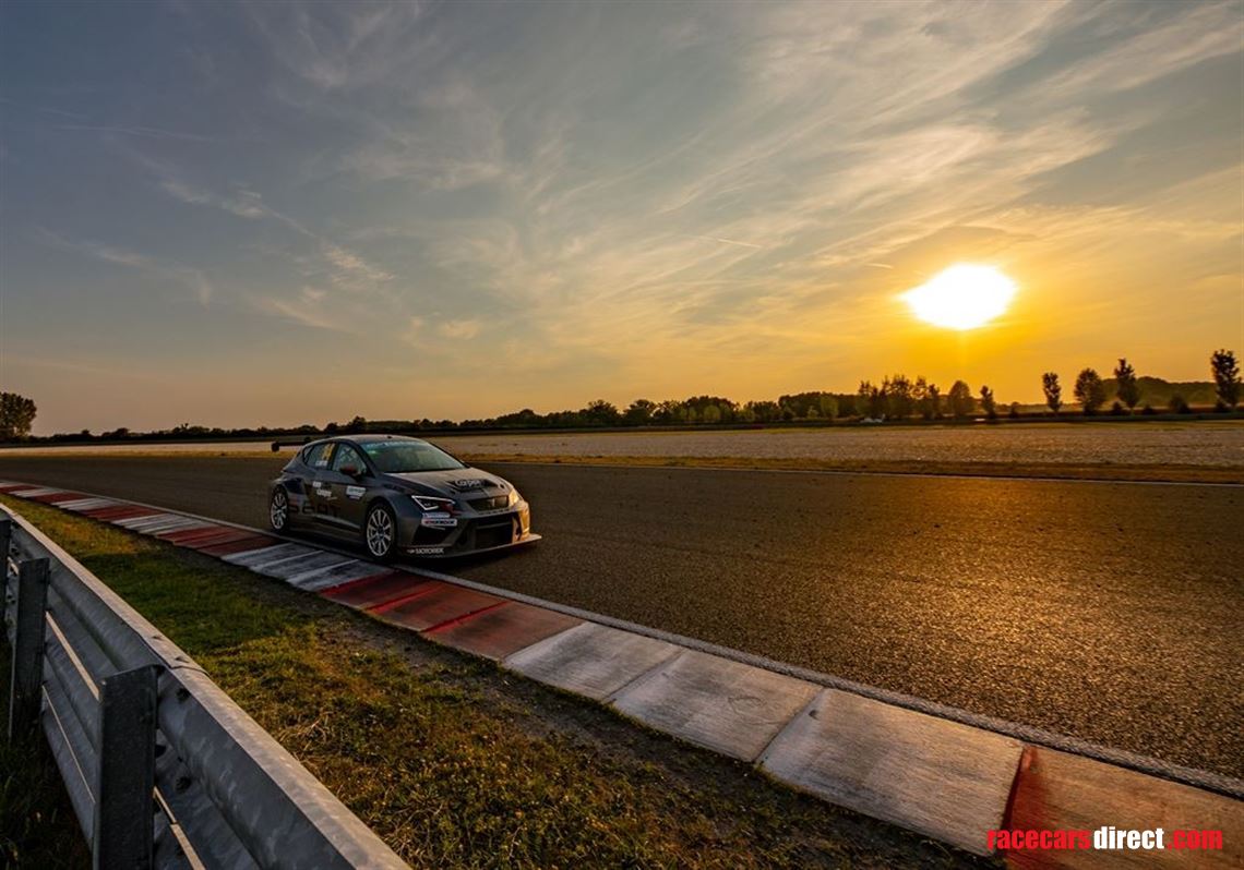 seat-leon-cupra-tcr-seq