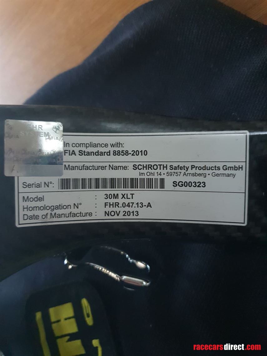 newschroth-xlt-carbon-hans-device-30-degree-s