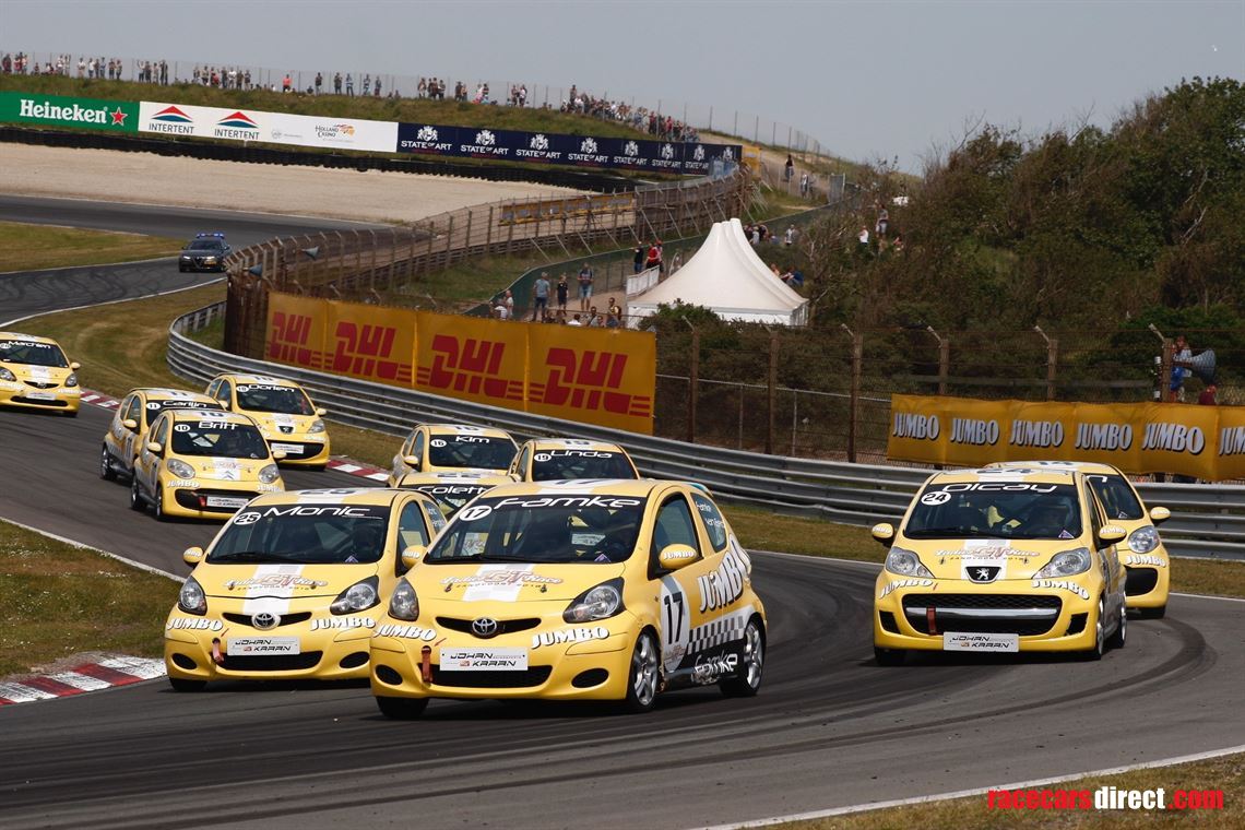 citroen-c1-cupcars-15-trailer