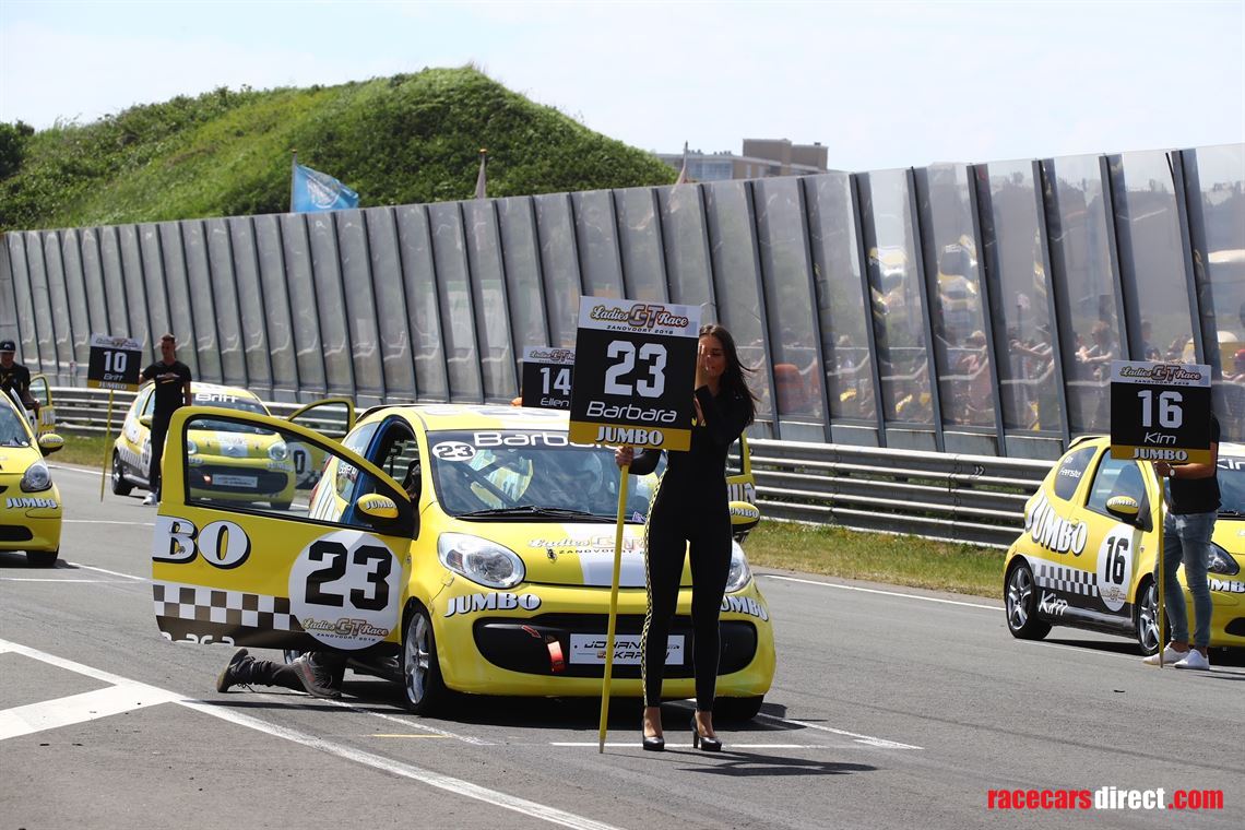 citroen-c1-cupcars-15-trailer