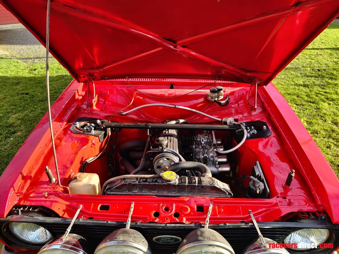 ford-escort-rally-car-1976