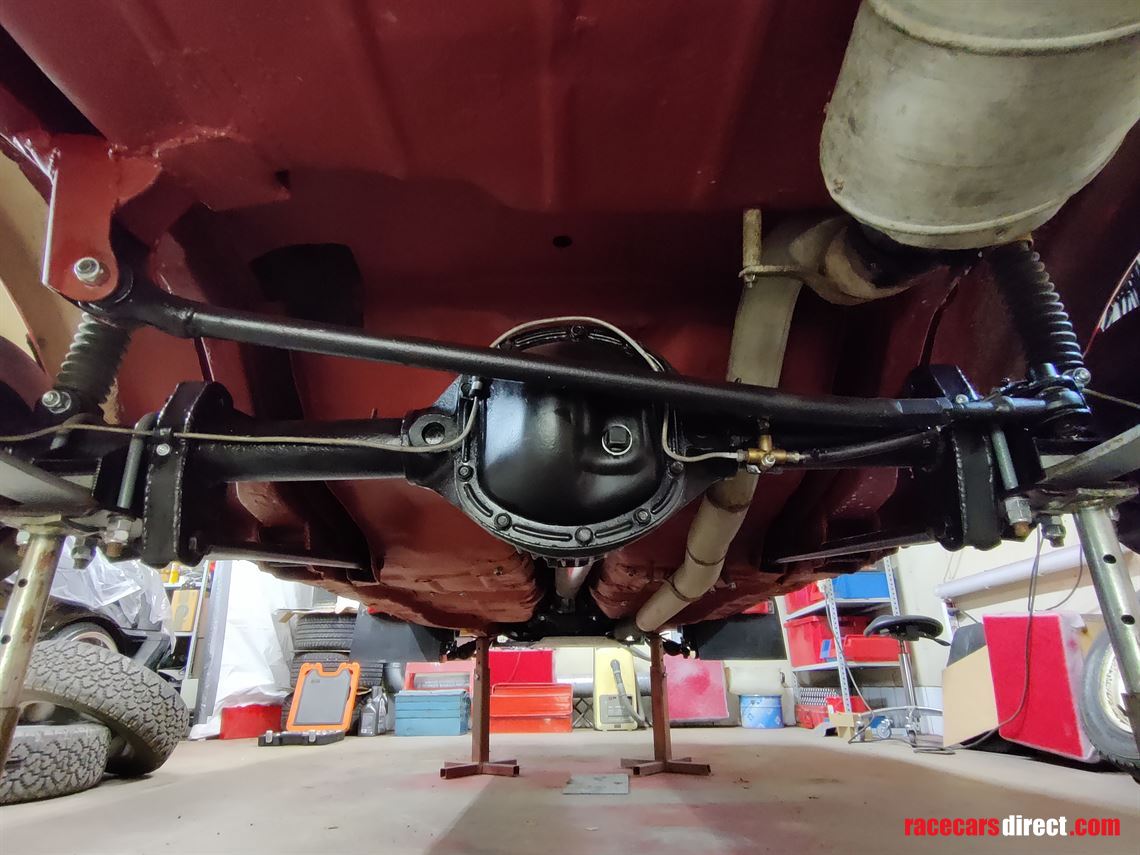 ford-escort-rally-car-1976