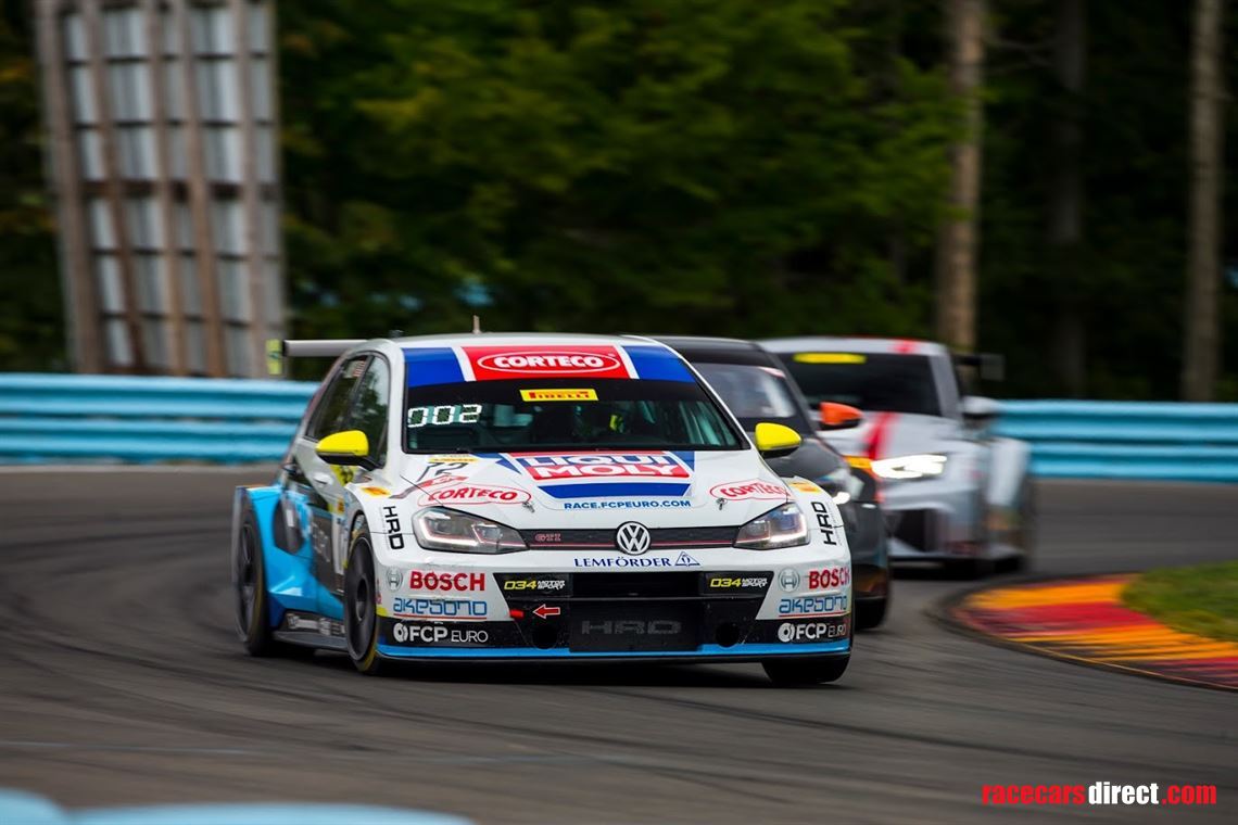 vw-golf-gti-tcr