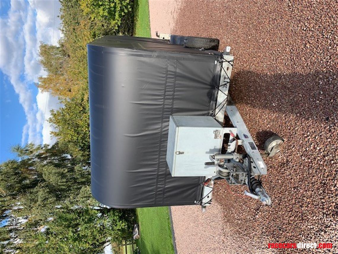 brian-james-a-max-trailer