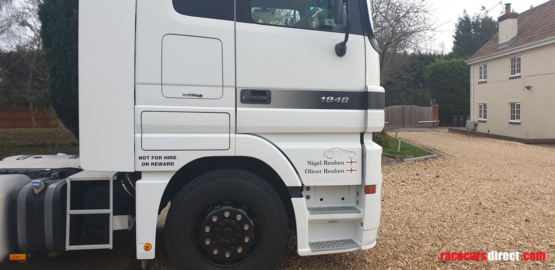 mercedes-actros-1848