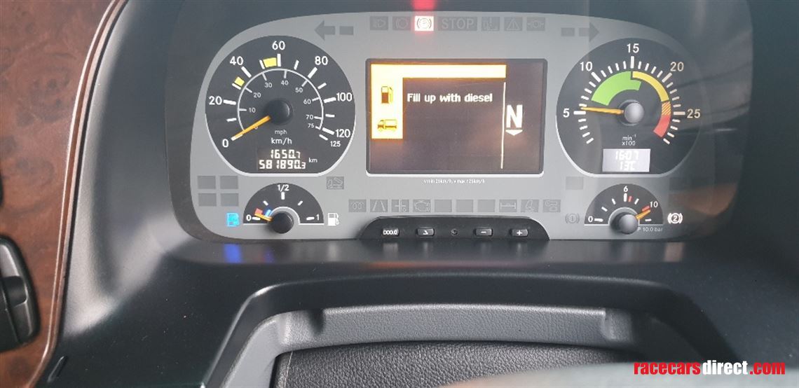 mercedes-actros-1848