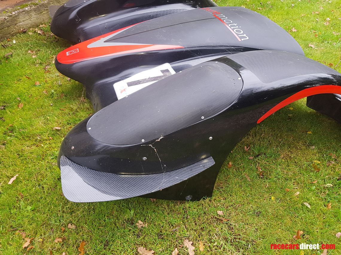 radical-sr3-front-bodywork