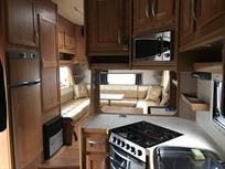 scania-race-transporter-living-quarters