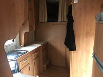 scania-race-transporter-living-quarters