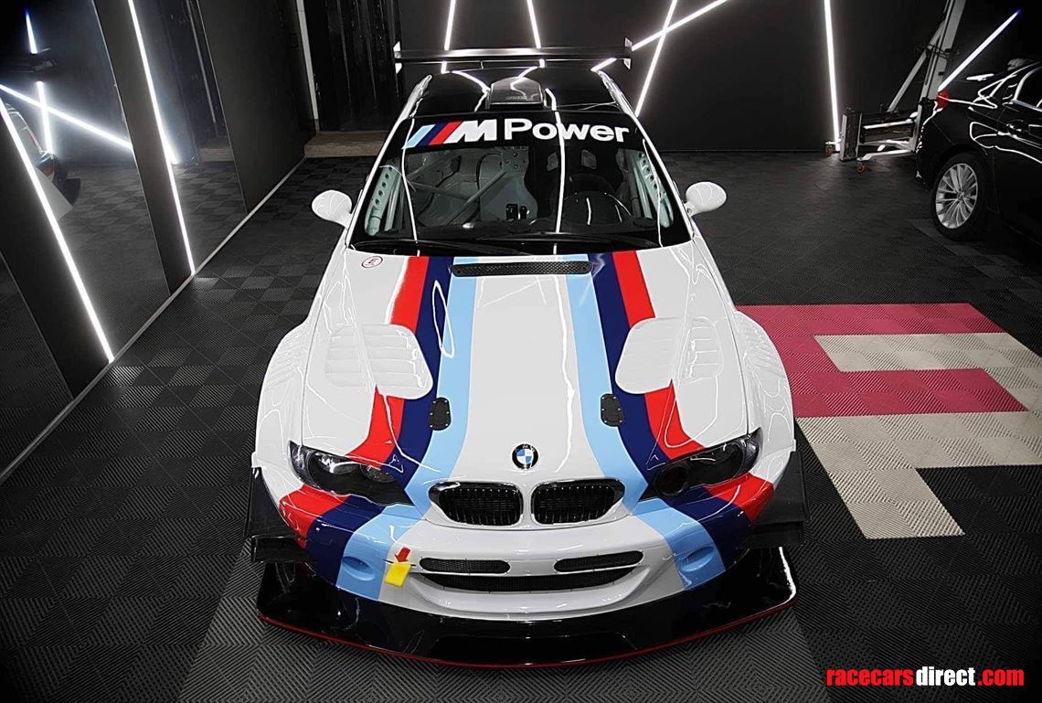 bmw-m3-gtr-ready-to-race