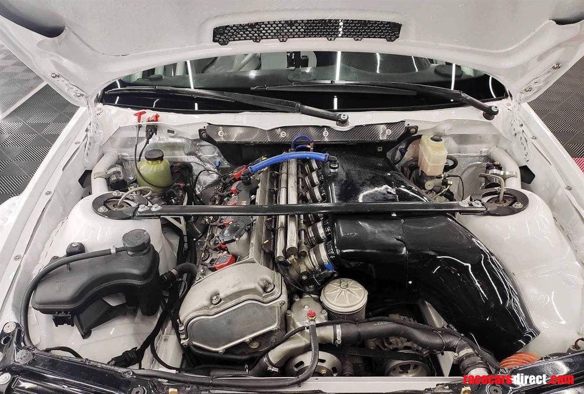 bmw-m3-gtr-ready-to-race