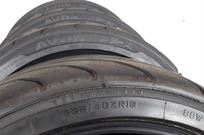 4x-avon-zzr-225-40-zr-18-88w-rrp239ea-still-l