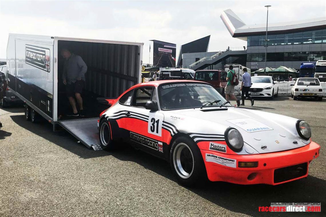 vezeko-formula-race-car-trailer